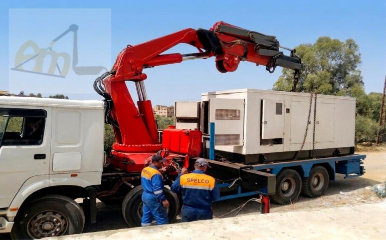 transfert-deux-groupes-electrogenes-de-8-tonnes-en-milieu-agricole