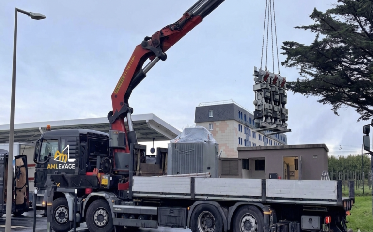logistique-de-levage-et-transport-avec-camion-grue-maroc